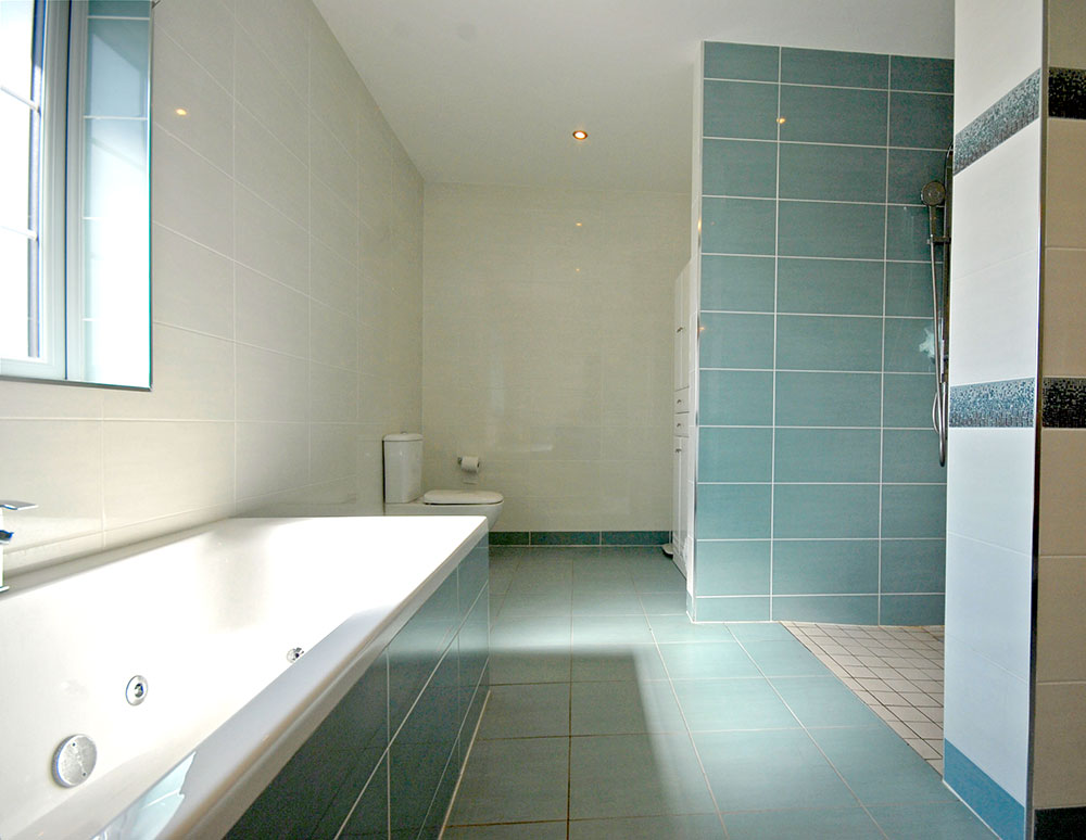 bathroom-tiling-001