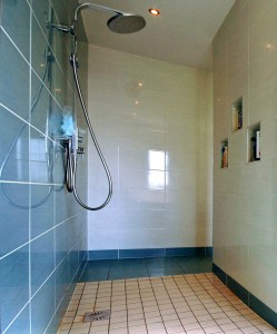 bathroom-tiling-005